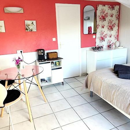 Studio Le Romantique A 20 Kms De Nice Bendéjun Kültér fotó